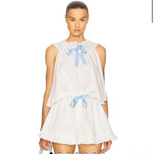 Helsa The Summer Vintage Top in White and Blue Sleeveless Top